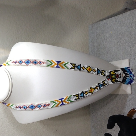 Native American Beaded Set - Picture 2 of 6